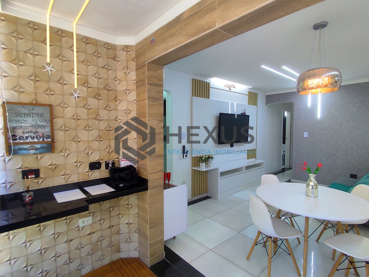 Foto 8 de Apartamento reformado com varanda e lazer na Praia das Astúrias, Guarujá