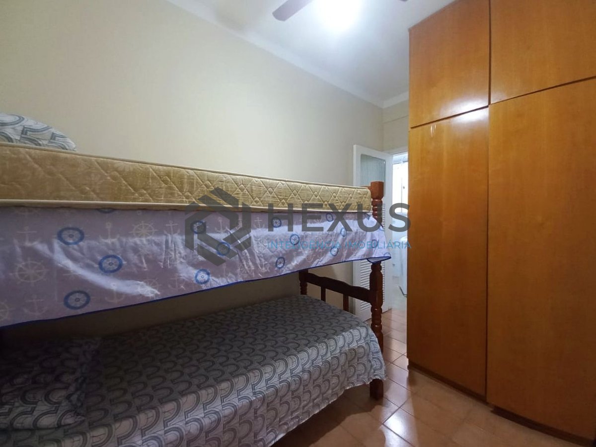 Foto 17 de Apartamento com varanda na Praia das Astúrias, Guarujá