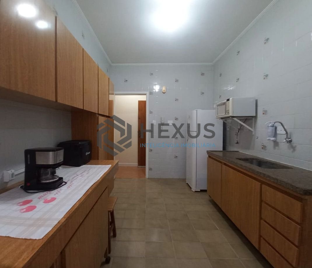 Foto 21 de Apartamento com varanda na Praia das Astúrias, Guarujá