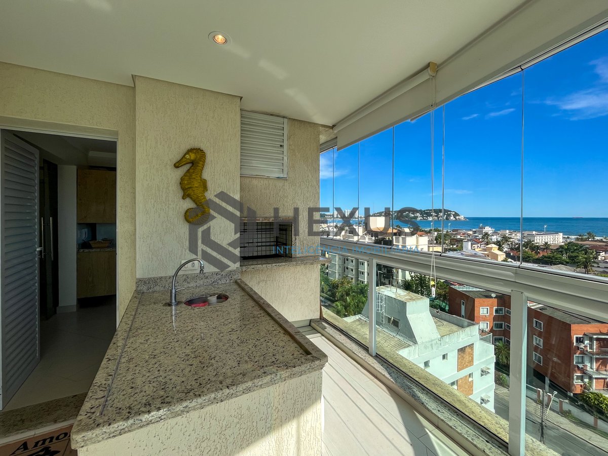 Foto 2 de Apartamento com varanda gourmet e lazer na região da Brunella na Praia da Enseada, Guaruja