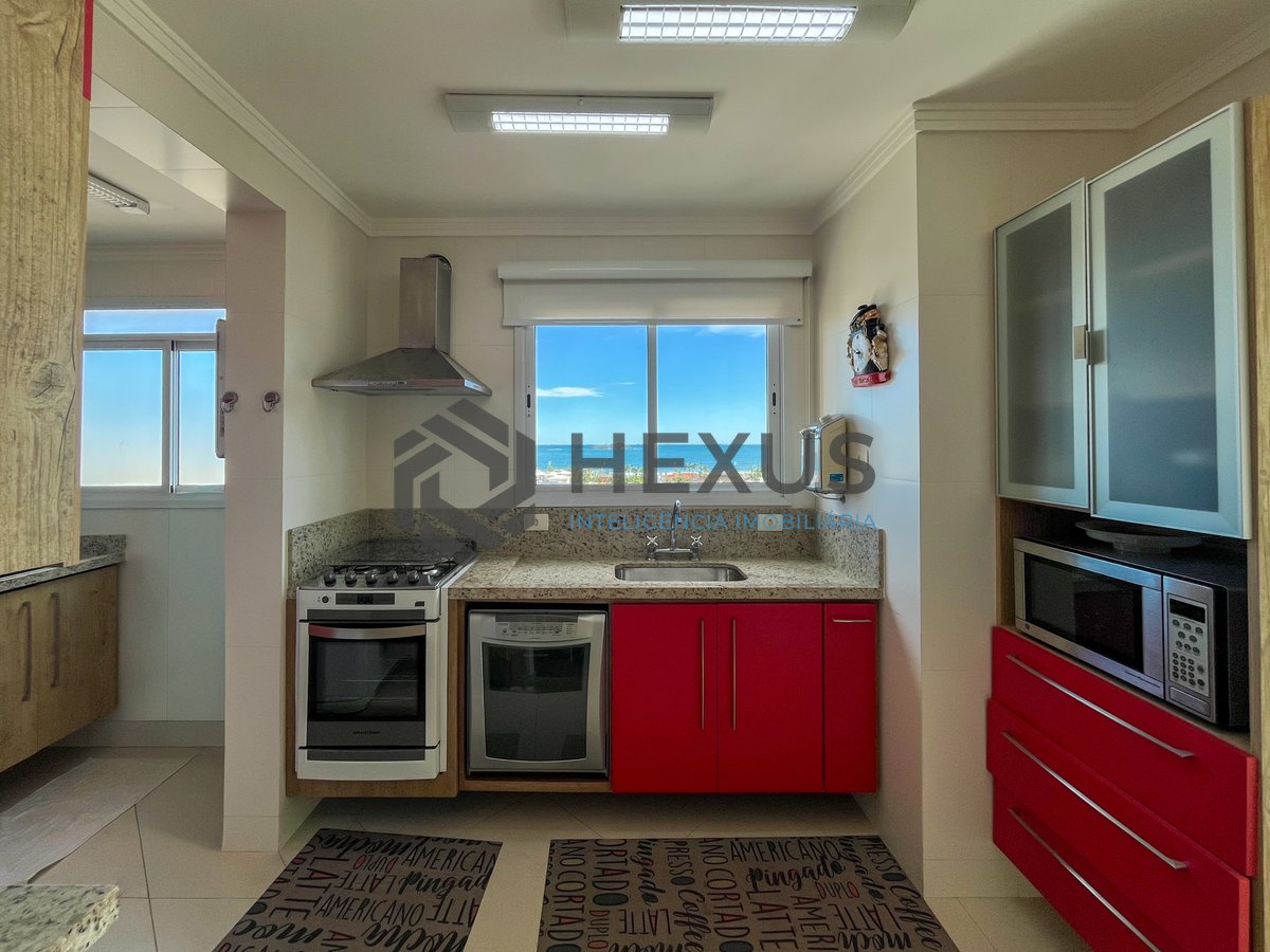 Foto 16 de Apartamento com varanda gourmet e lazer na região da Brunella na Praia da Enseada, Guaruja