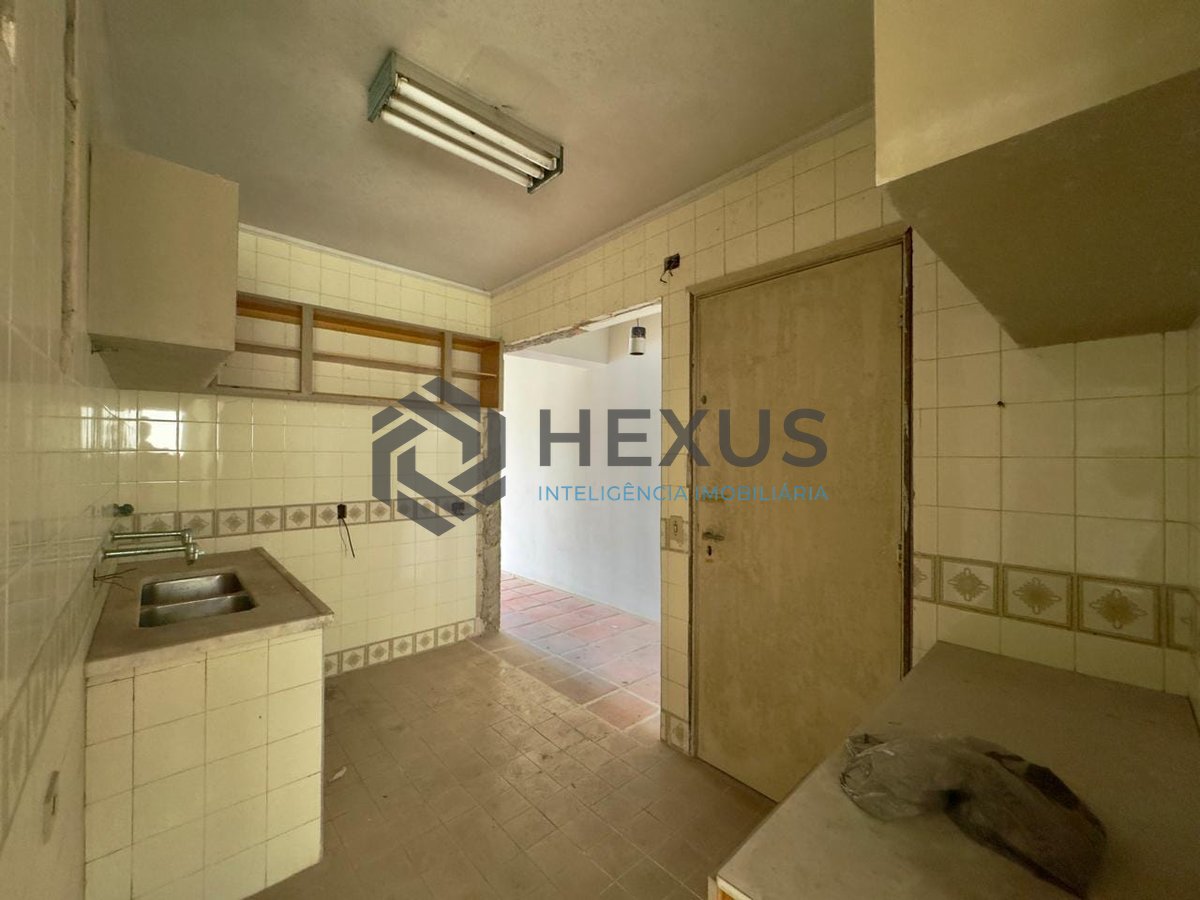 Foto 21 de Apartamento com varanda vista mar e lazer na beira mar da Praia das Astúrias, Guarujá