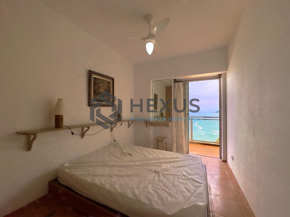 Foto 12 de Apartamento frente mar com varanda e lazer na Praia das Asturias, Guaruja
