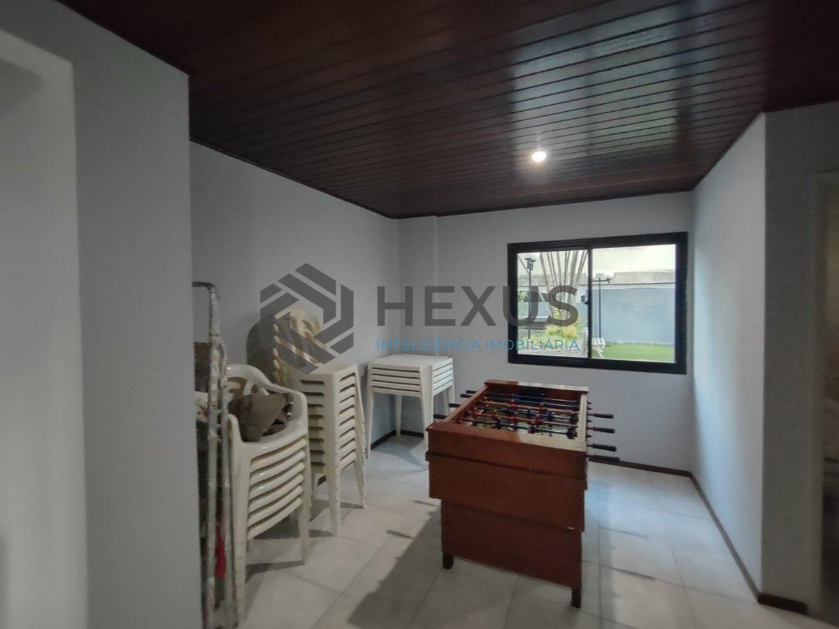 Foto 17 de Apartamento com varanda vista mar e lazer na Praia da Enseada, Guaruja