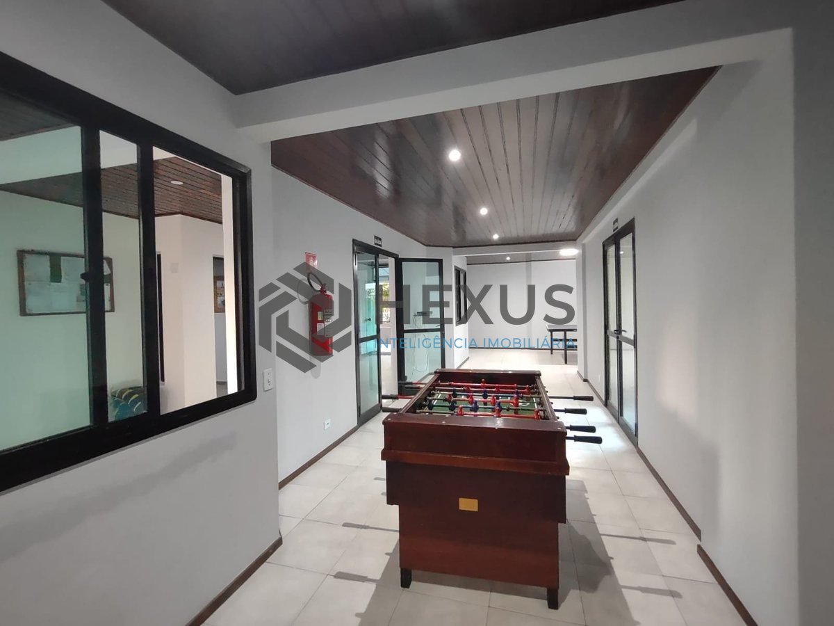 Foto 18 de Apartamento com varanda vista mar e lazer na Praia da Enseada, Guaruja