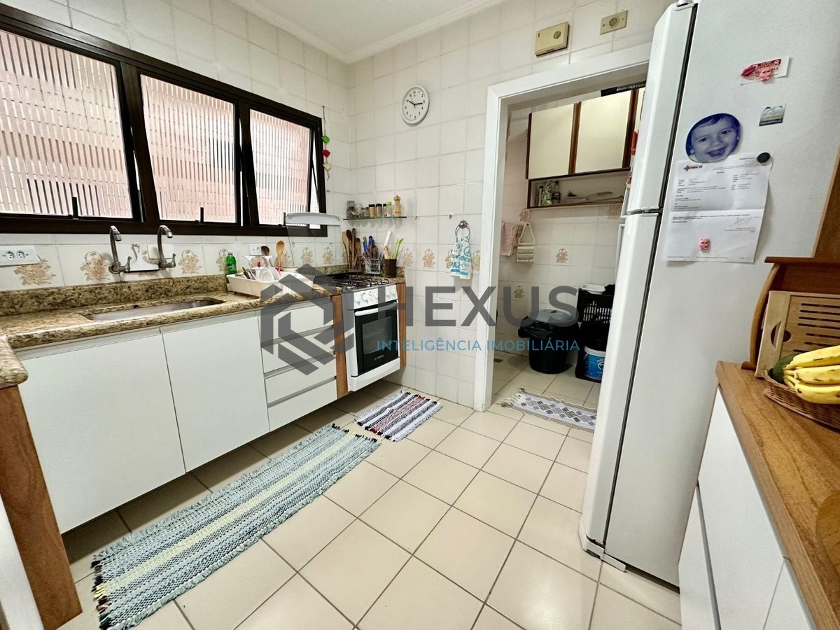 Foto 15 de Apartamento com varanda e lazer na Praia das Asturias, Guaruja