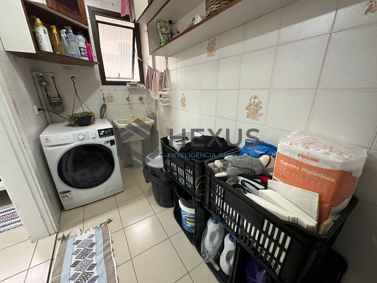 Foto 16 de Apartamento com varanda e lazer na Praia das Asturias, Guaruja