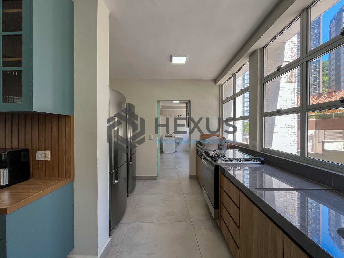 Foto 42 de Apartamento frente mar na Praia das Pitangueiras, Guaruja
