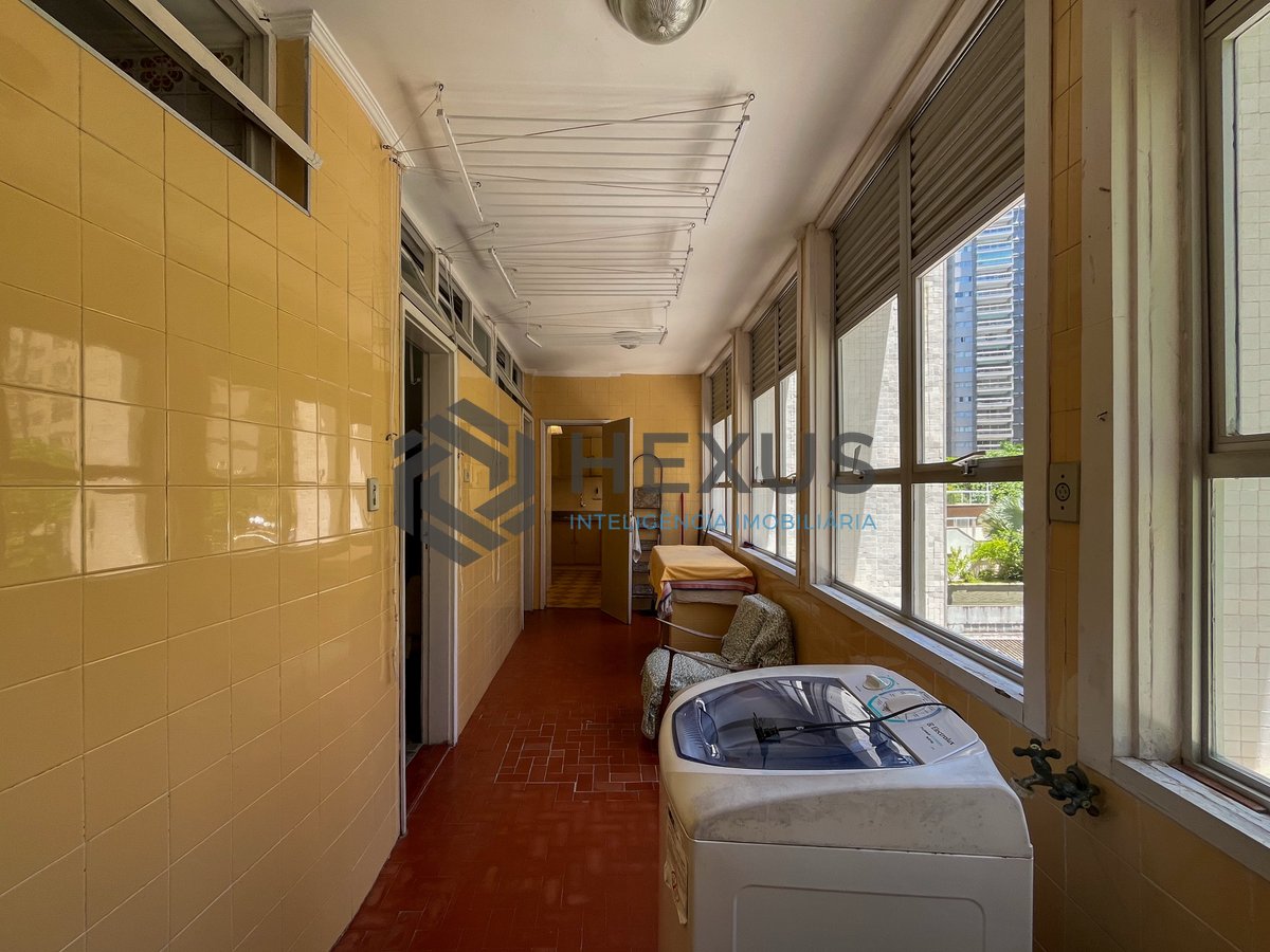 Foto 37 de Apartamento reformado frente mar na Praia das Pitangueiras, Guaruja