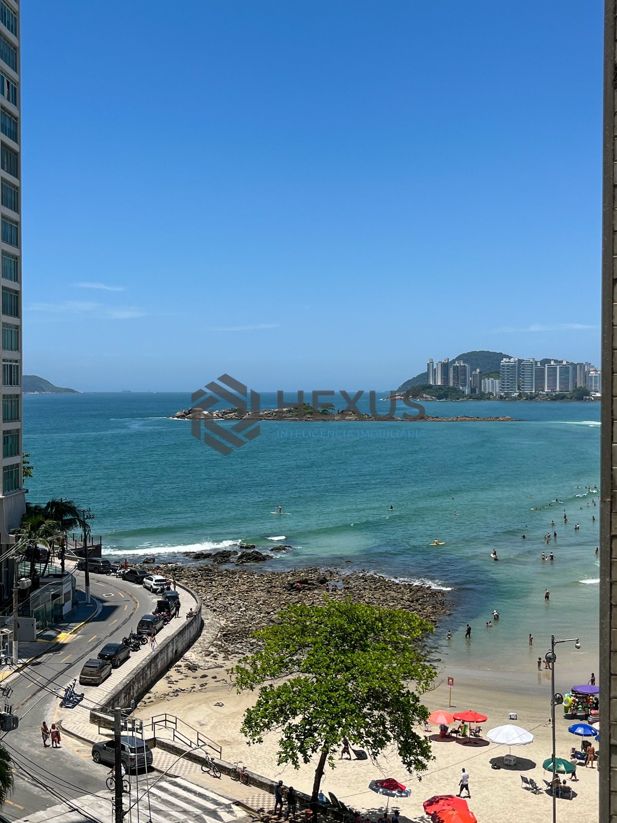 Foto 28 de Apartamento frente mar na Praia das Pitangueiras, Guaruja