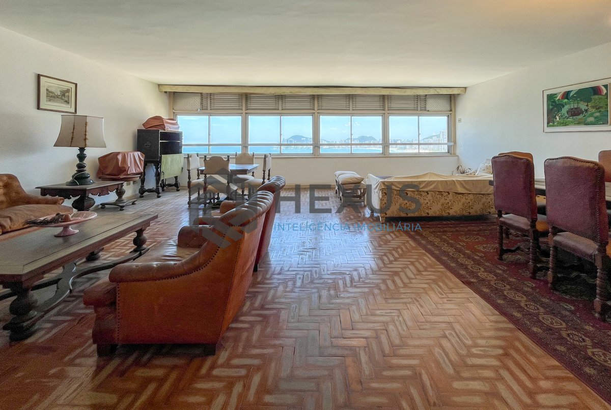 Foto 3 de Apartamento frente mar na Praia das Pitangueiras, Guaruja