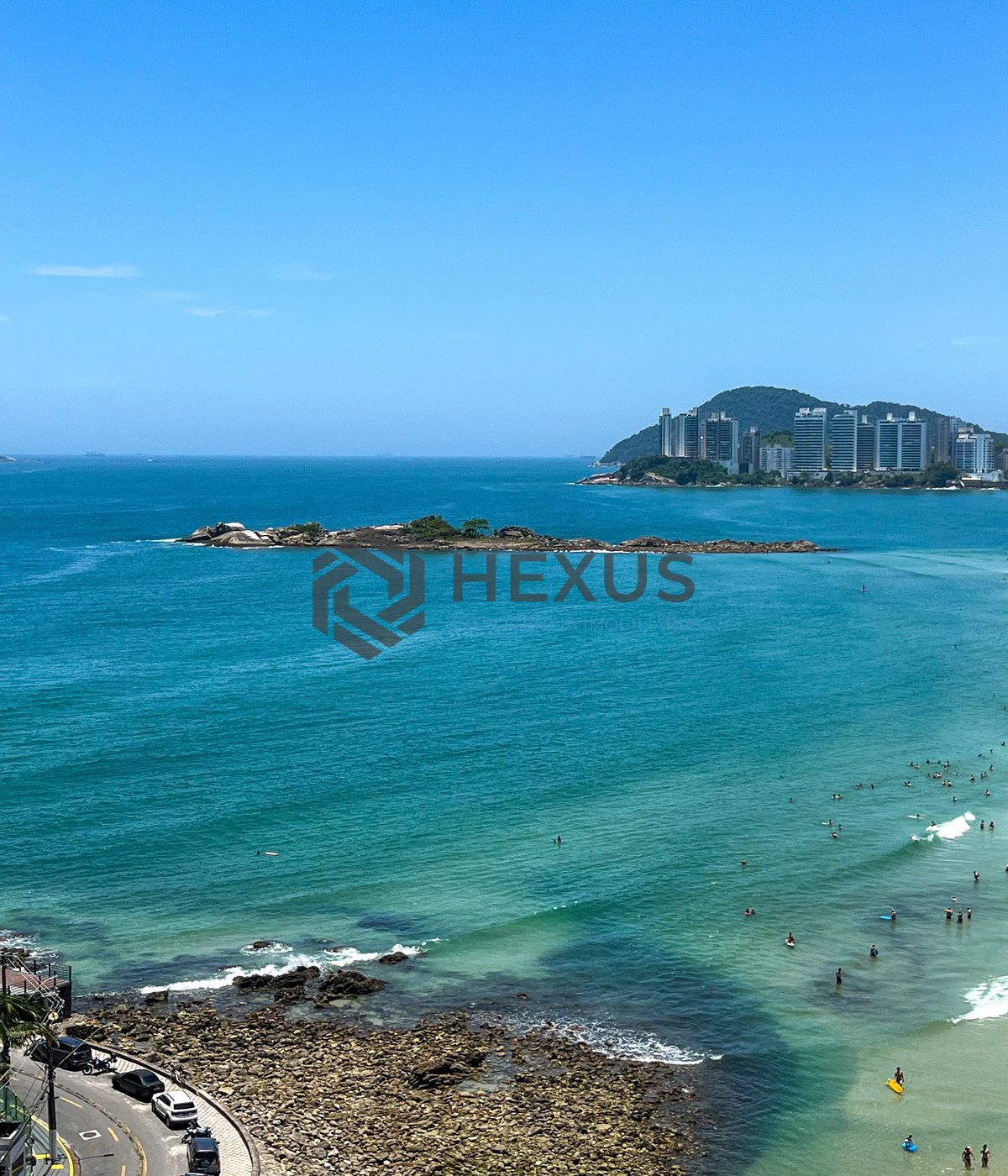 Foto 32 de Apartamento frente mar na Praia das Pitangueiras, Guaruja