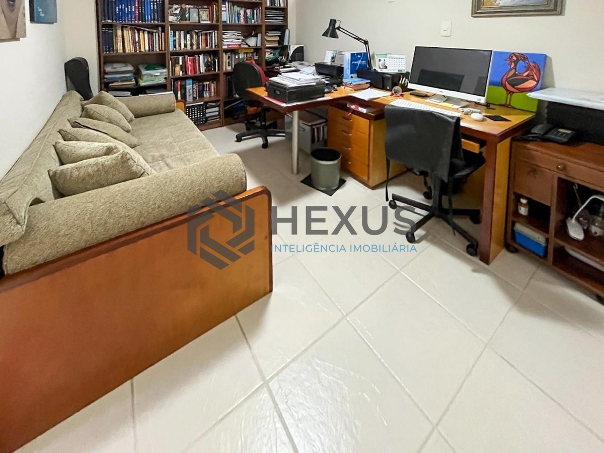 Foto 34 de Apartamento reformado frente mar na Praia das Pitangueiras, Guaruja