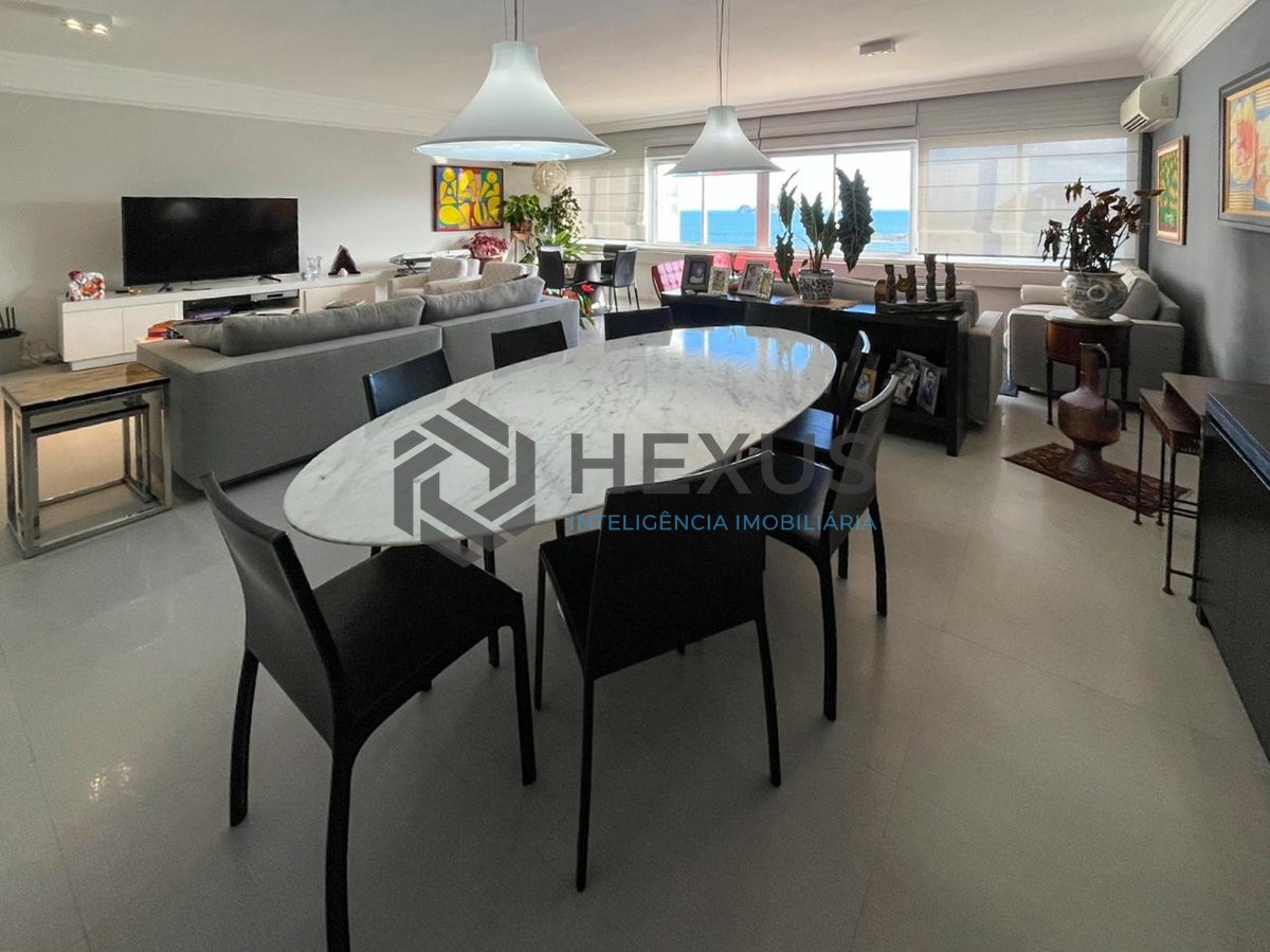 Foto 6 de Apartamento reformado frente mar na Praia das Pitangueiras, Guaruja