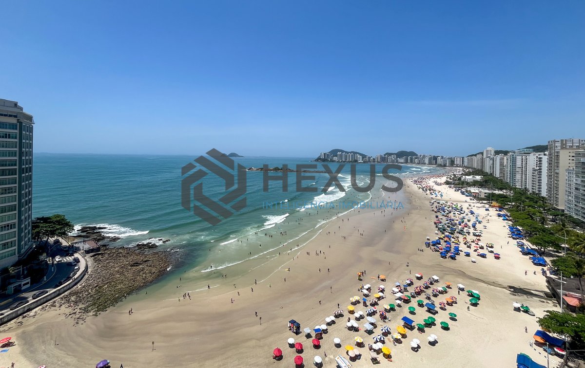 Foto 14 de Apartamento frente mar com varanda na Praia das Pitangueiras, Guaruja
