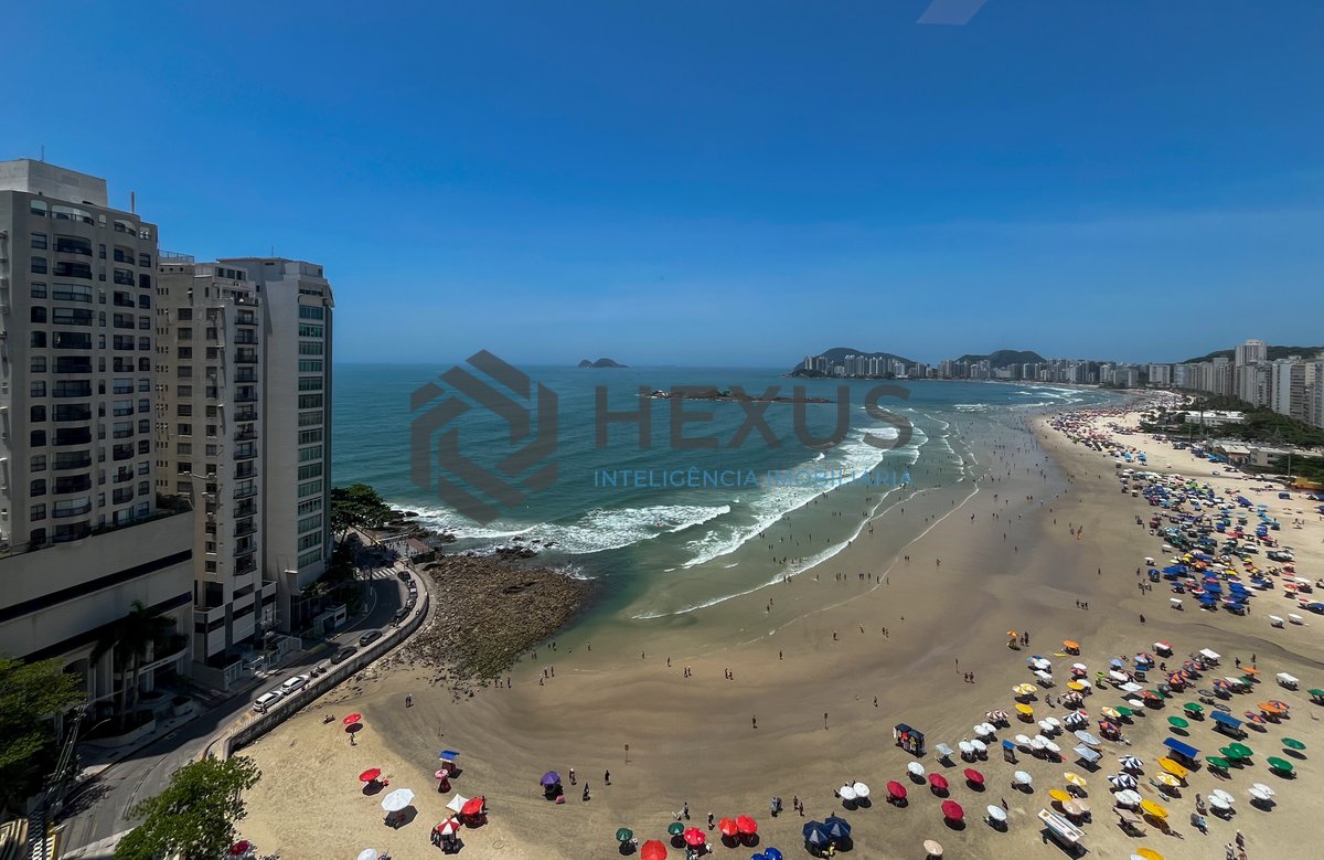Foto 36 de Apartamento frente mar com varanda na Praia das Pitangueiras, Guaruja