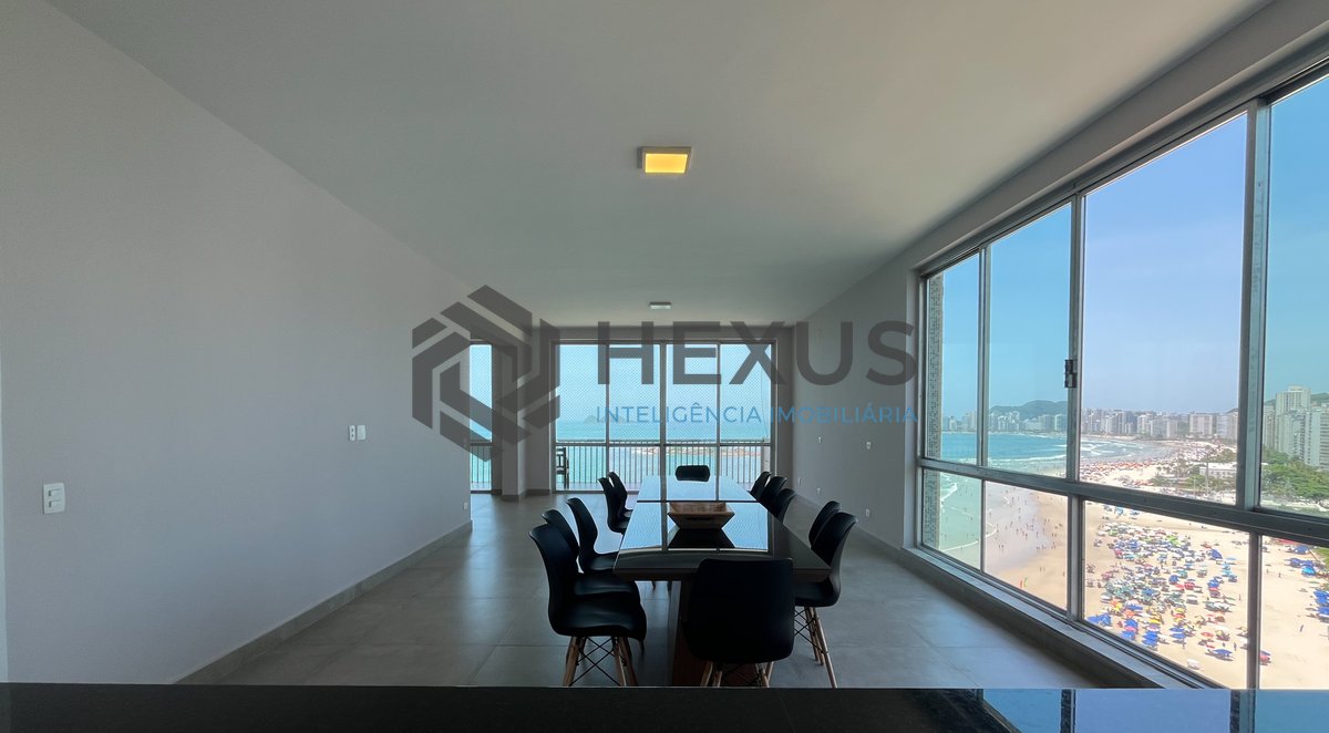 Foto 58 de Apartamento frente mar com varanda na Praia das Pitangueiras, Guaruja