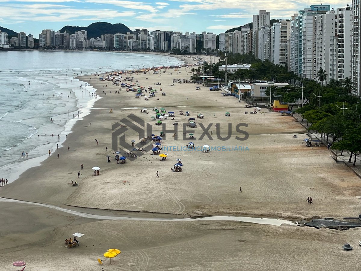 Foto 14 de Apartamento frente mar com varanda vista mar na Praia das Pitangueiras, Guaruja