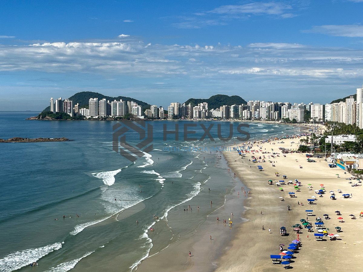 Foto 20 de Apartamento frente mar com varanda na Praia das Pitangueiras, Guaruja