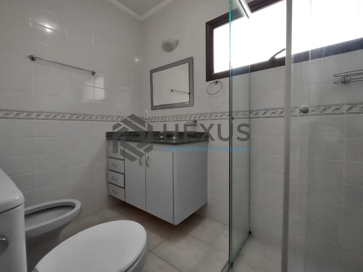 Foto 9 de Apartamento com varanda na Praia da Enseada, Guaruja