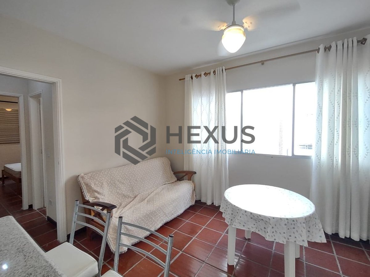 Foto 3 de Apartamento com varanda na Praia da Enseada, Guaruja