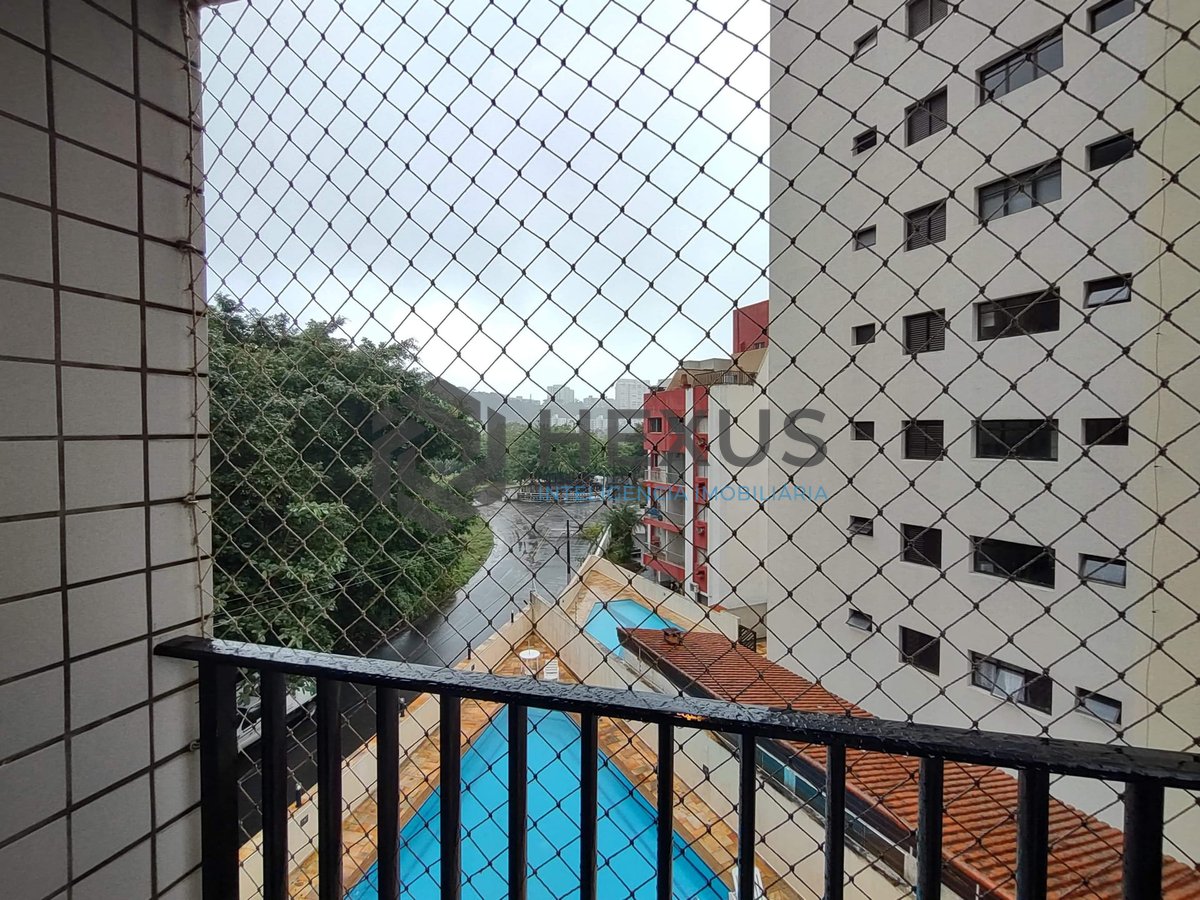 Foto 16 de Apartamento com varanda e lazer na Praia da Enseada, Guaruja