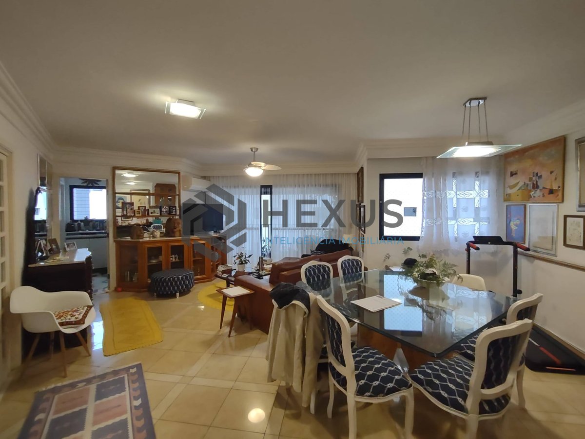 Foto 3 de Apartamento com varanda e lazer na Praia da Enseada, Guaruja