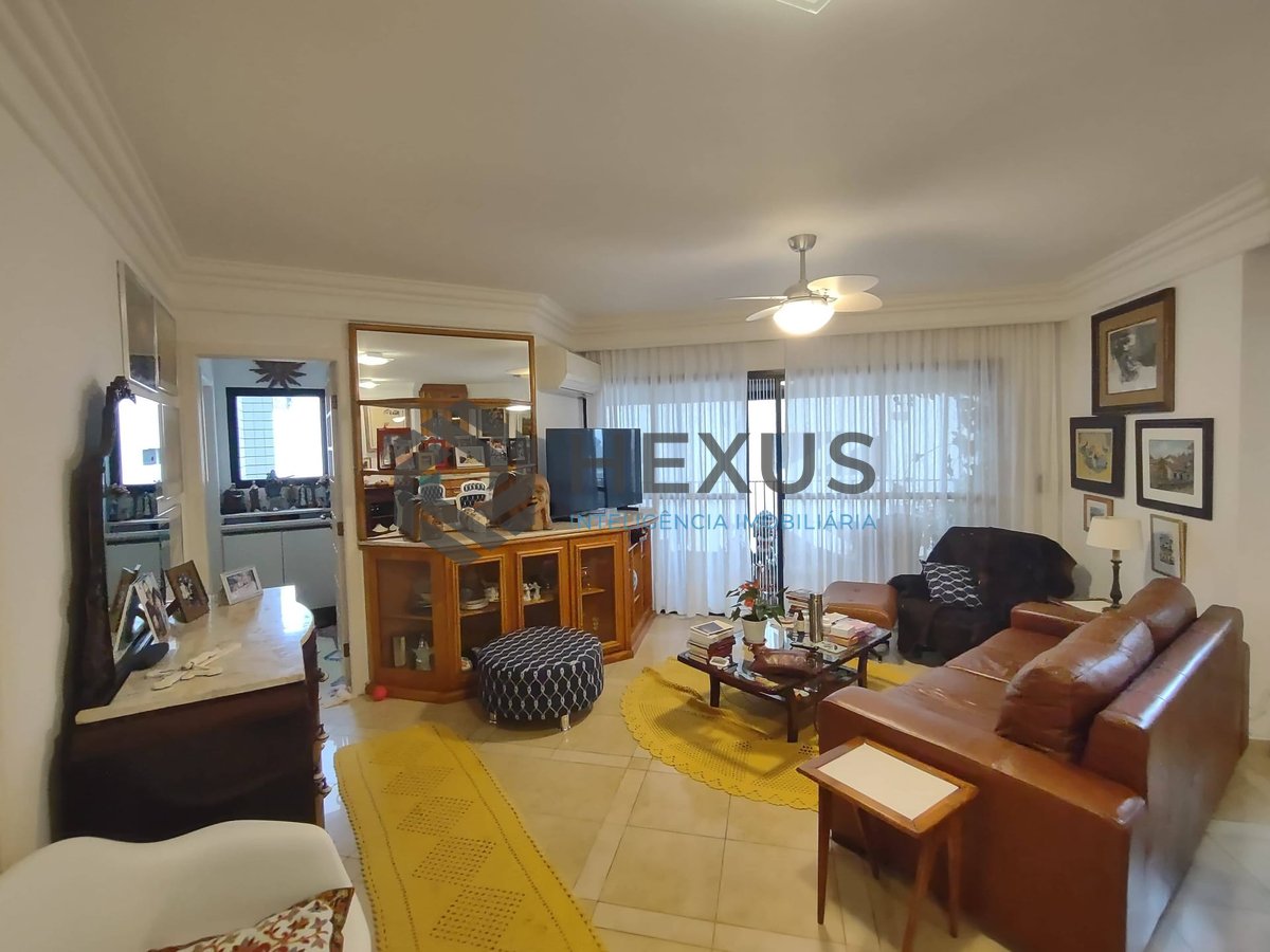 Foto 5 de Apartamento com varanda e lazer na Praia da Enseada, Guaruja