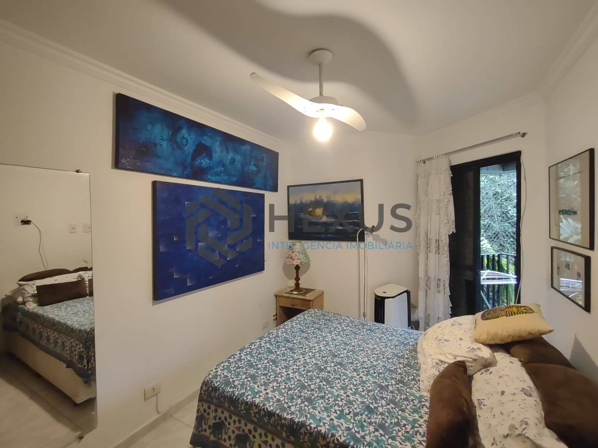 Foto 9 de Apartamento com varanda e lazer na Praia da Enseada, Guaruja