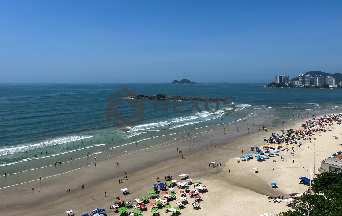 Foto 18 de Apartamento reformado frente mar com varanda na Praia das Pitangueiras, Guaruja
