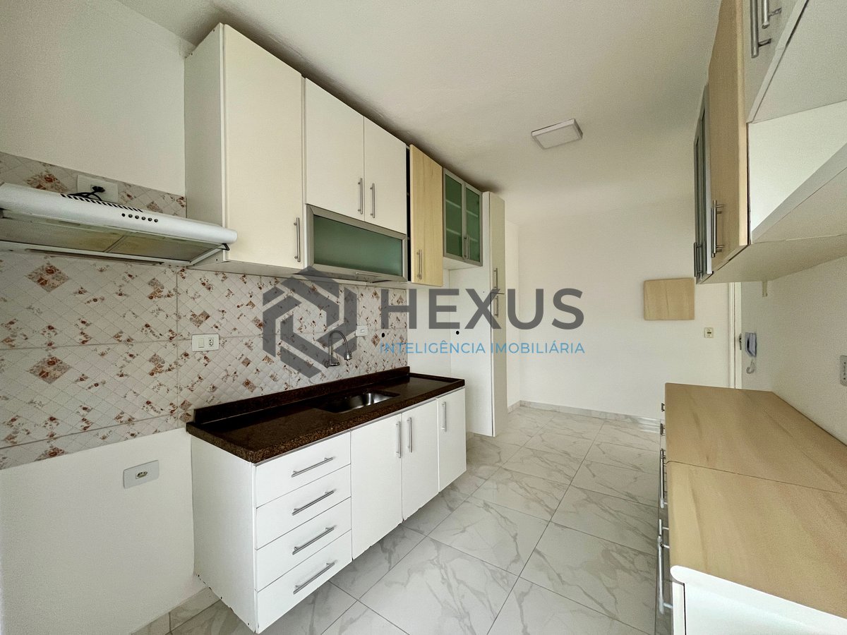 Foto 14 de Apartamento com varanda e vista livre a venda na Praia das Asturias, Guaruja