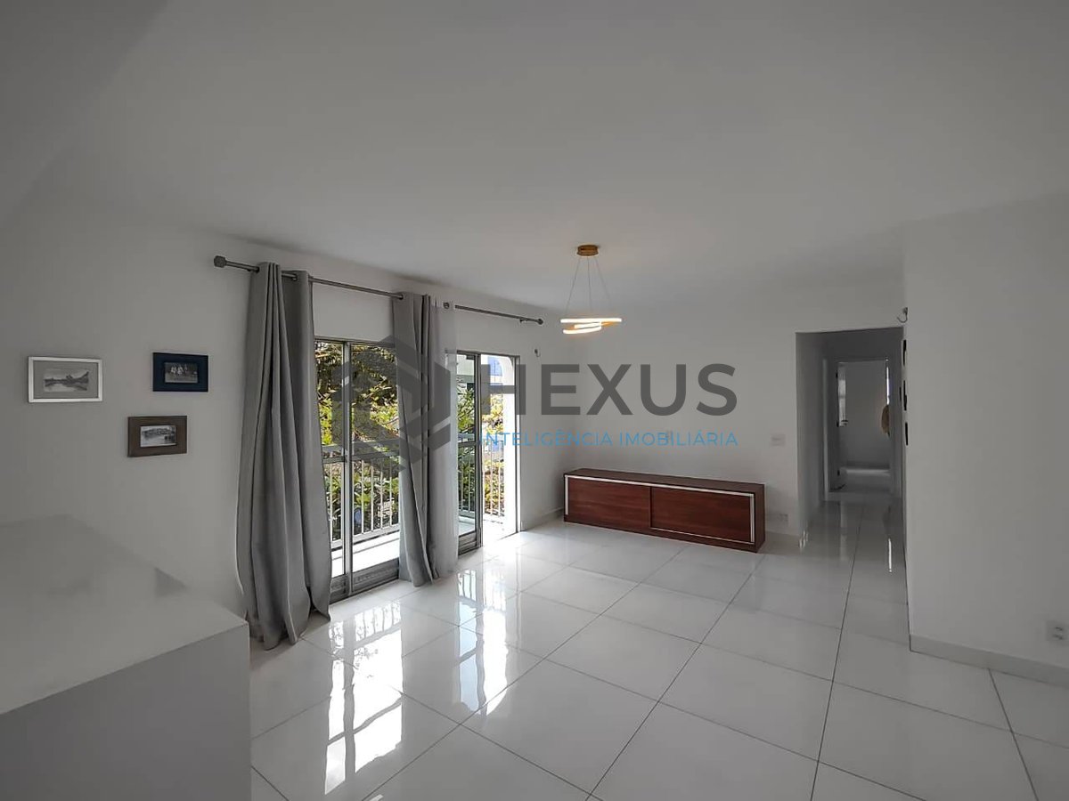 Foto 9 de Apartamento com varanda na Praia da Enseada, Guaruja