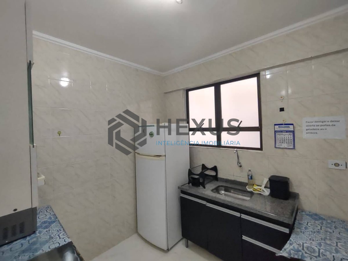 Foto 11 de Apartamento com varanda e lazer na Praia da Enseada, Guaruja