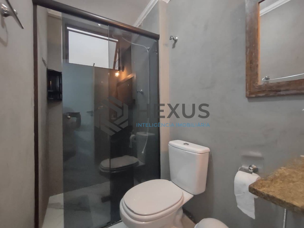 Foto 9 de Apartamento com varanda e lazer na Praia da Enseada, Guaruja