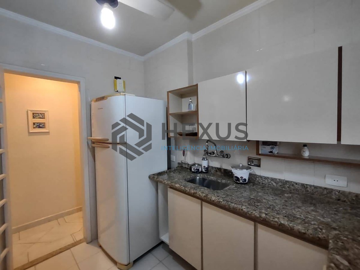 Foto 16 de Apartamento com varanda e lazer na Praia da Enseada, Guaruja