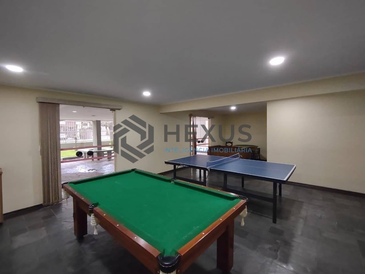 Foto 18 de Apartamento com varanda e lazer na Praia da Enseada, Guaruja