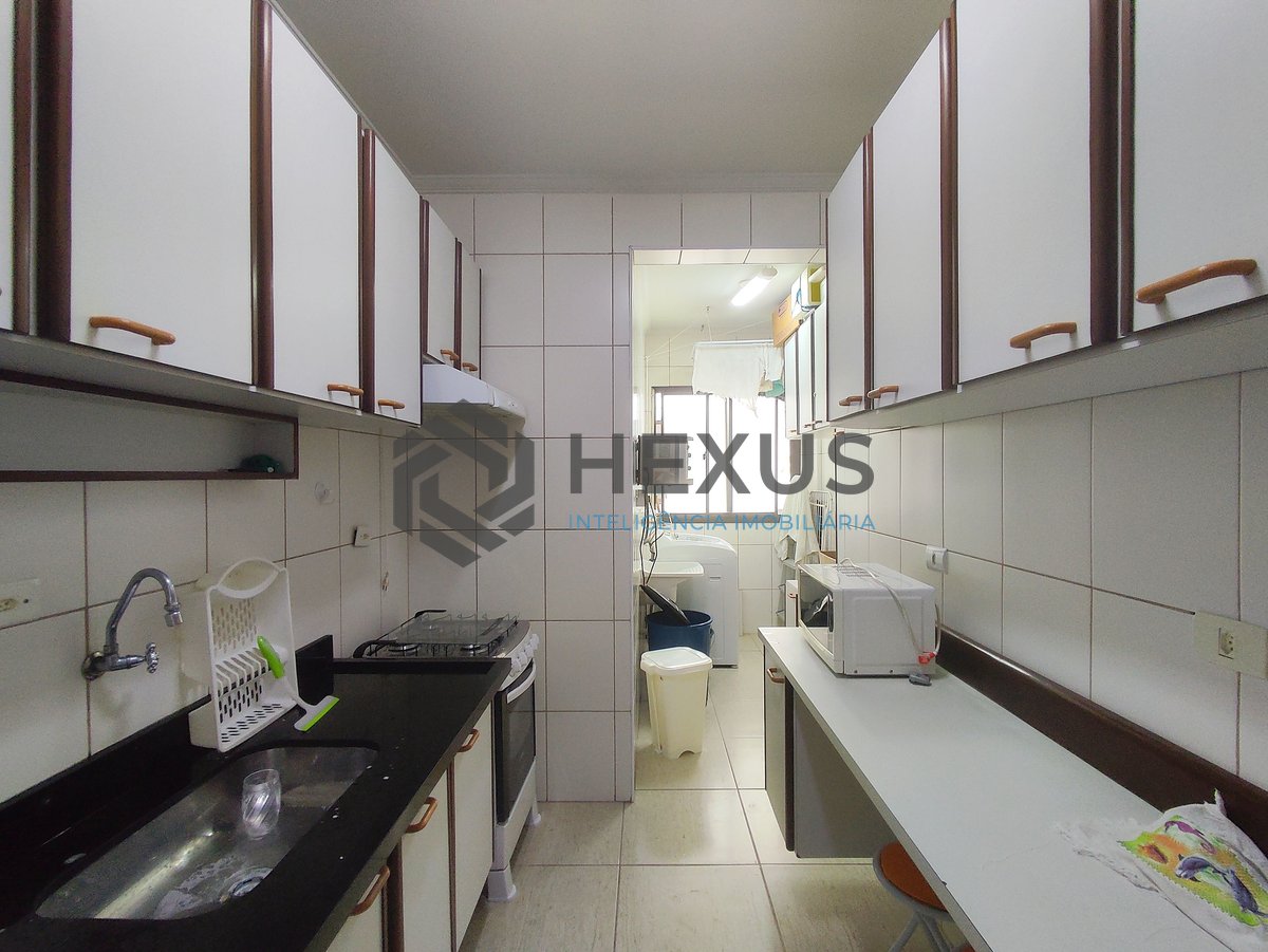 Foto 20 de Apartamento mobiliado com varanda a venda na praia das Asturias, Guaruja