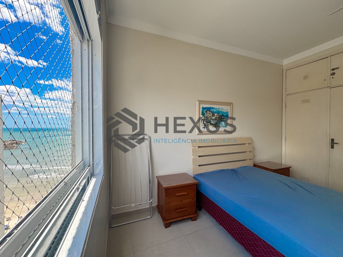 Foto 12 de Apartamento reformado na beira mar da Praia das Pitangueiras, Guaruja