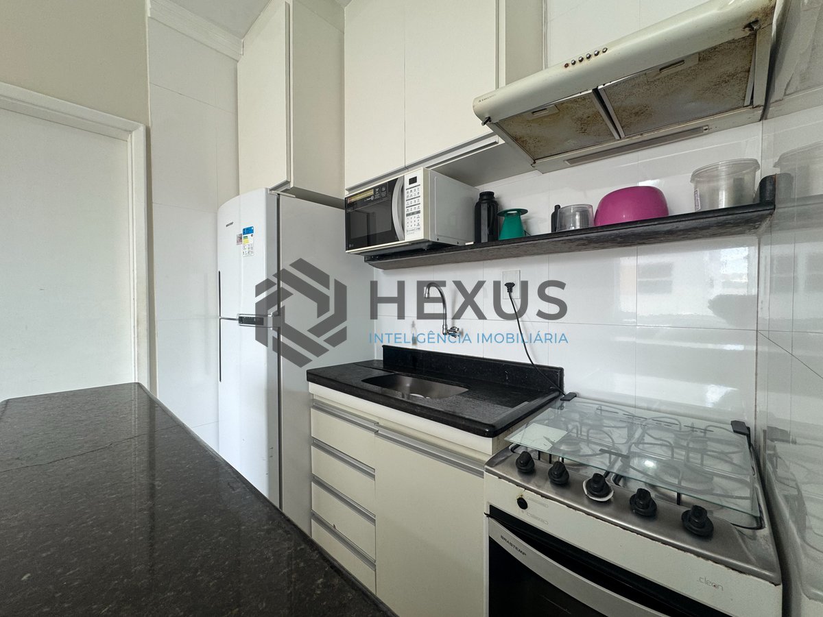 Foto 8 de Apartamento reformado na beira mar da Praia das Pitangueiras, Guaruja