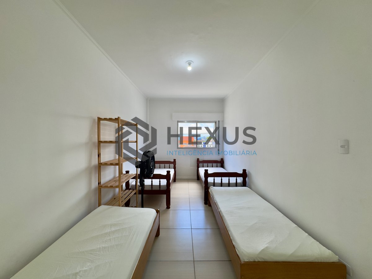 Foto 9 de Apartamento com varanda na Praia das Astúrias 

Apartamento Astúrias com varanda