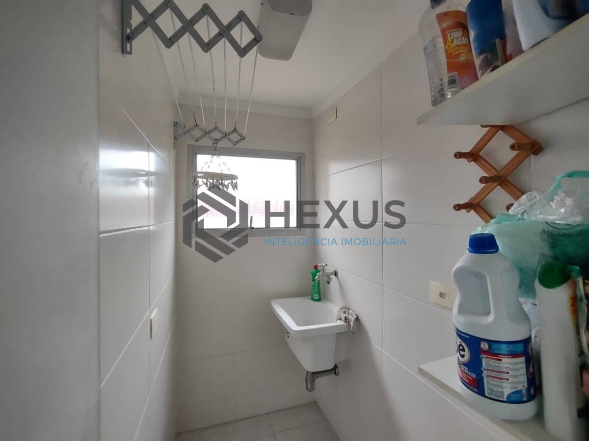 Foto 14 de Apartamento na Praia da Enseada, Guaruja