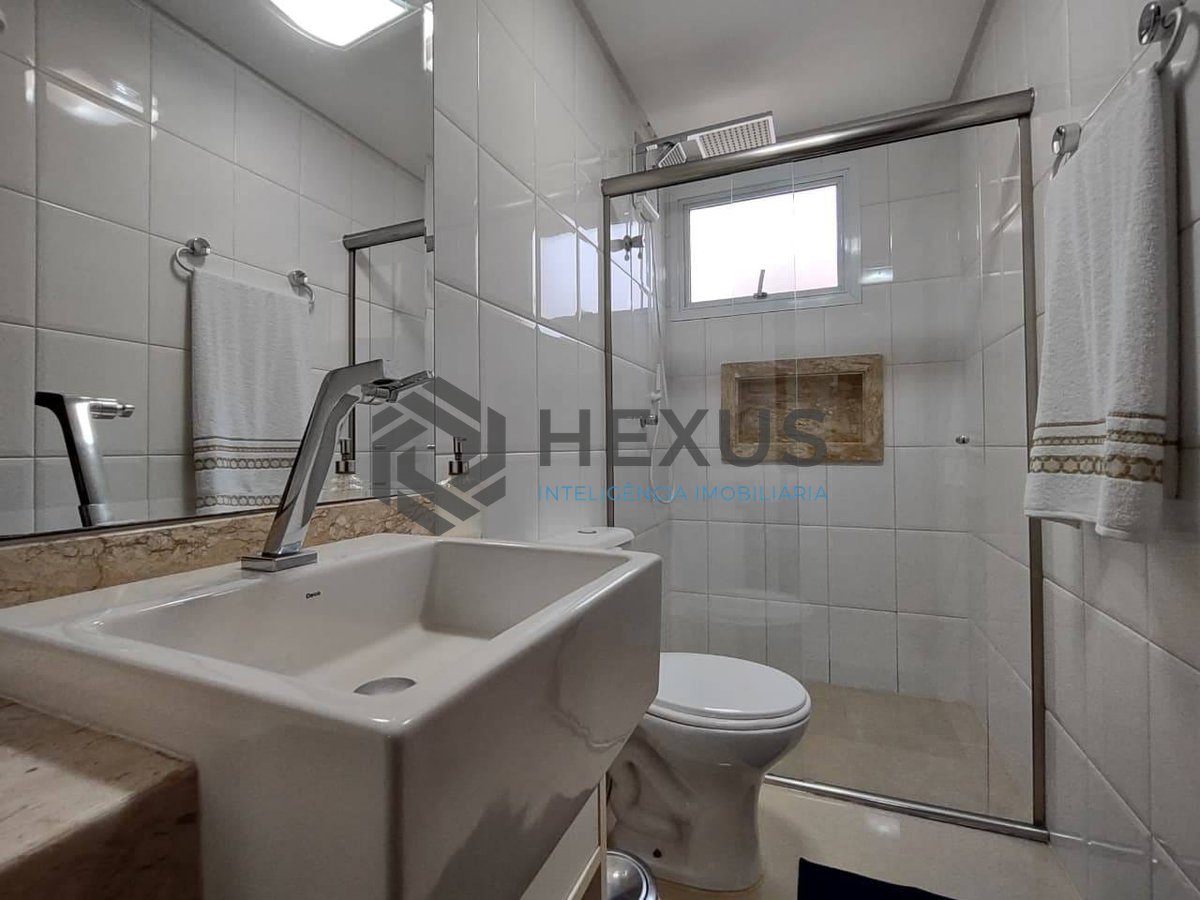Foto 14 de Apartamento com varanda gourmet vista mar e lazer na Praia da Enseada, Guaruja