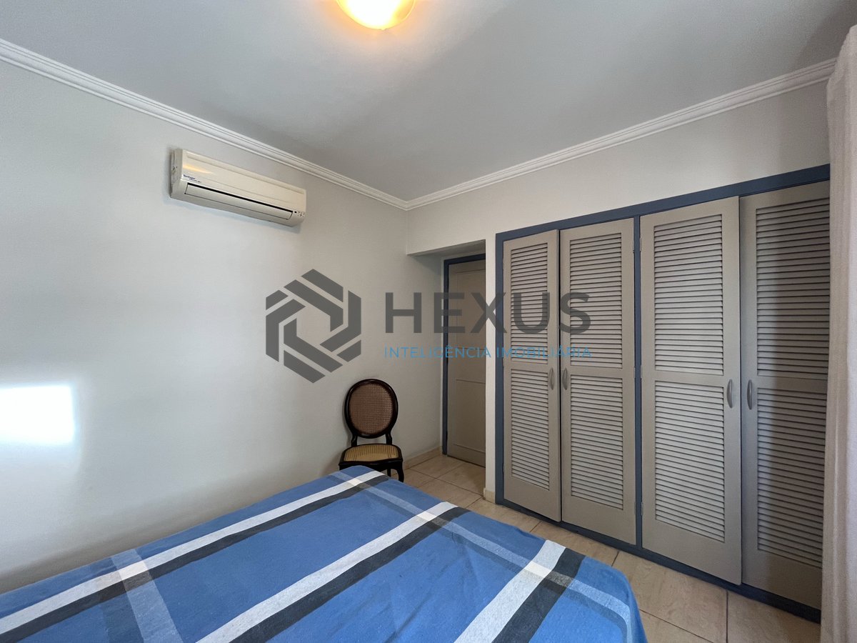 Foto 12 de Apartamento com varanda na região da Vila Alzira na Praia das Asturias, Guaruja