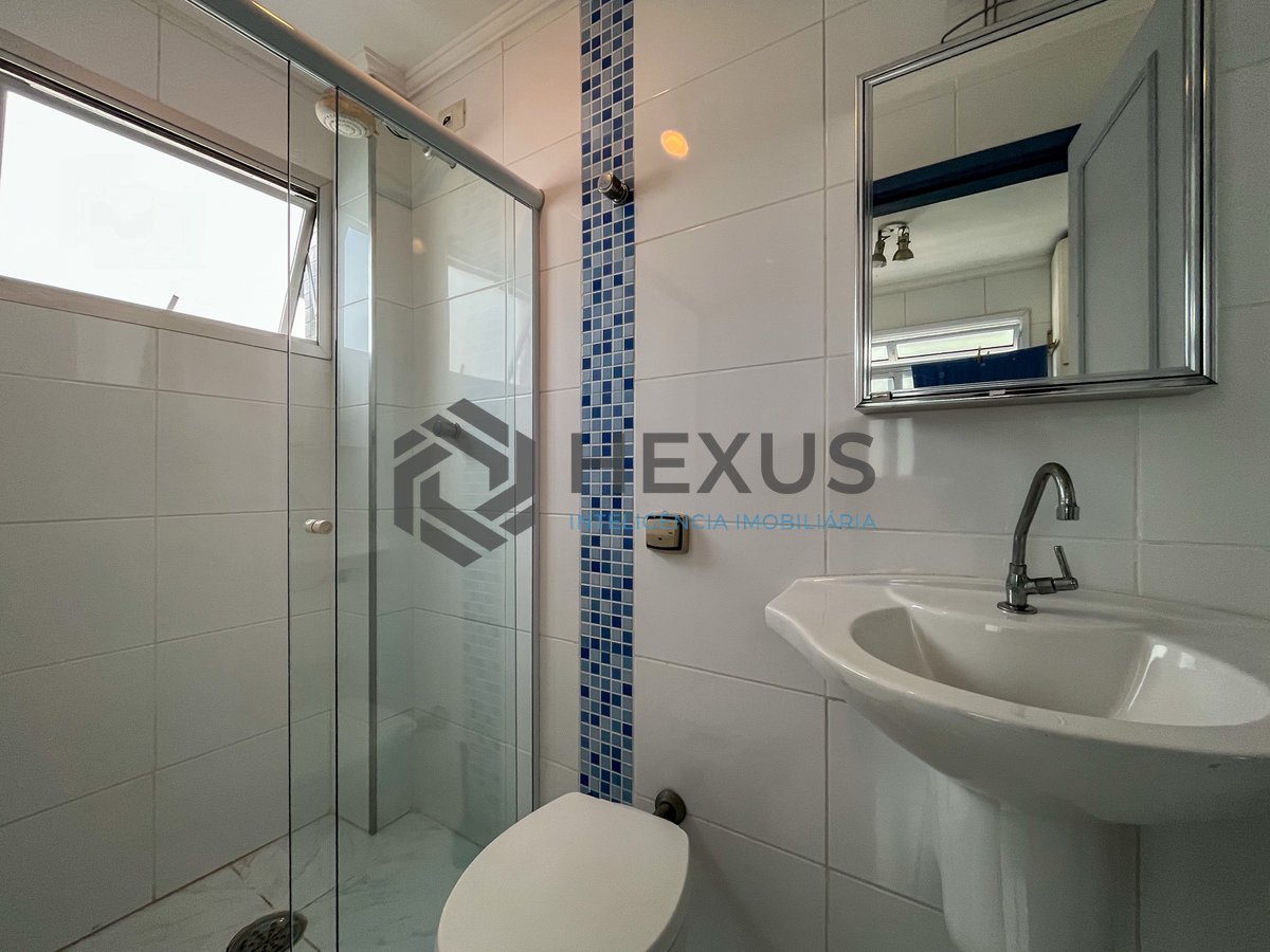 Foto 20 de Apartamento com varanda na região da Vila Alzira na Praia das Asturias, Guaruja