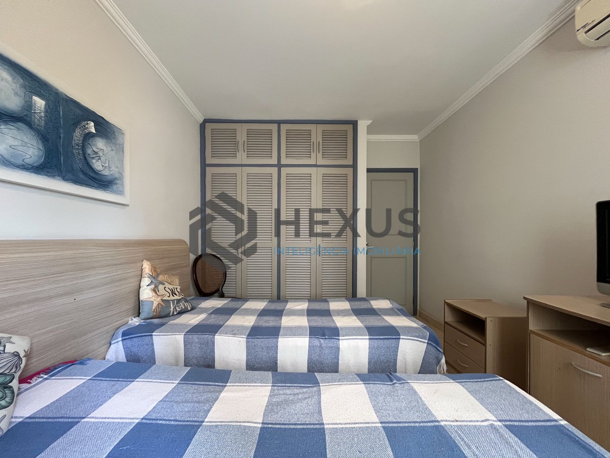 Foto 10 de Apartamento com varanda na região da Vila Alzira na Praia das Asturias, Guaruja