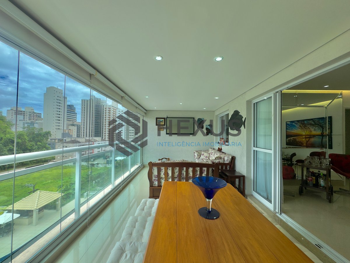 Foto 3 de Apartamento reformado com varanda gourmet e lazer em prédio novo a uma quadra da Praia das Asturias, Guaruja