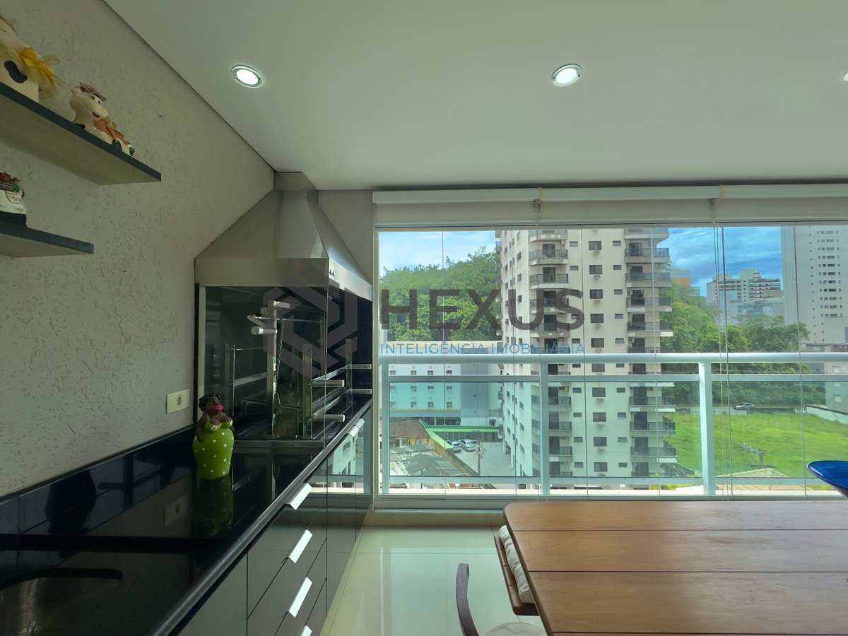 Foto 5 de Apartamento reformado com varanda gourmet e lazer em prédio novo a uma quadra da Praia das Asturias, Guaruja