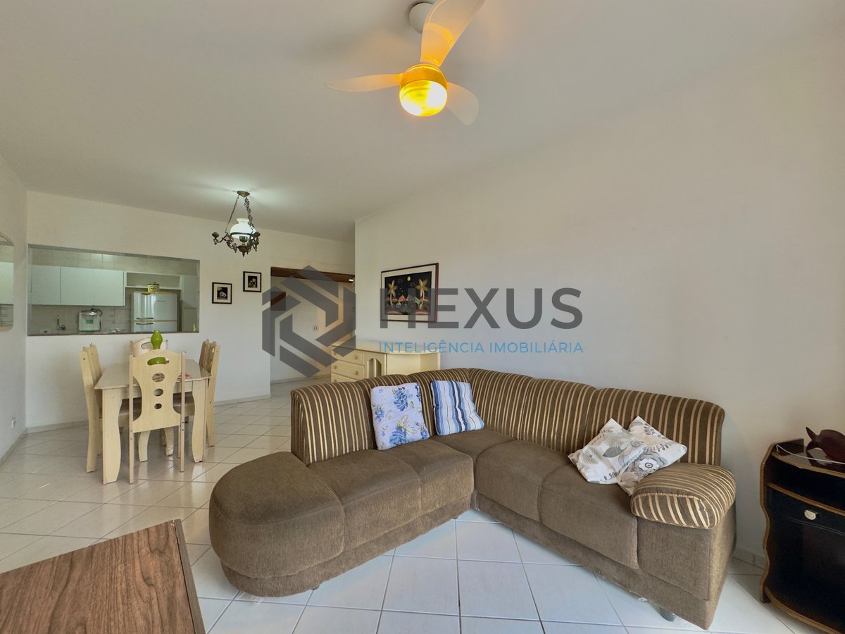 Foto 6 de Apartamento com varanda vista mar e lazer a uma quadra do mar na Praia das Pitangueiras, Guaruja