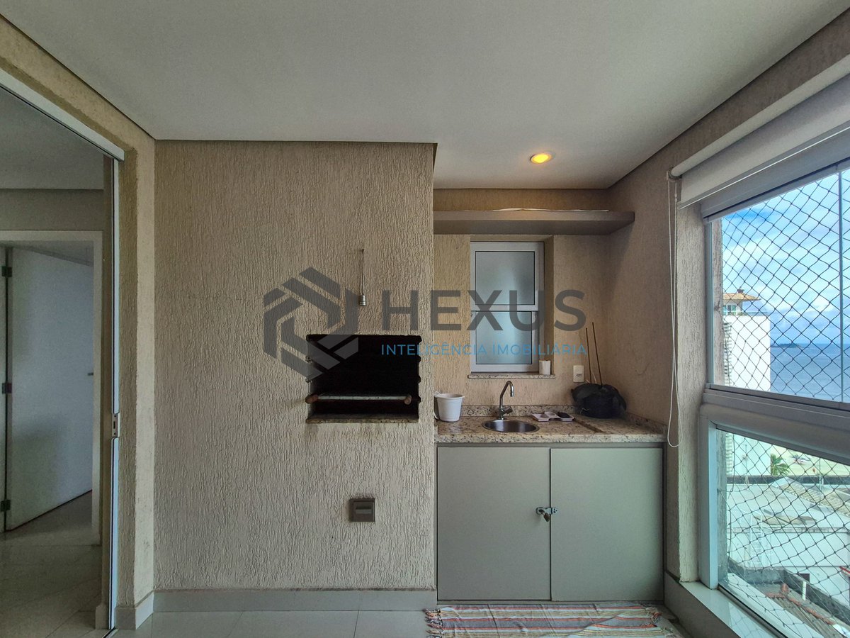 Foto 11 de Apartamento com varanda gourmet vista mar e lazer na beira mar da Praia das Pitangueiras, Guaruja