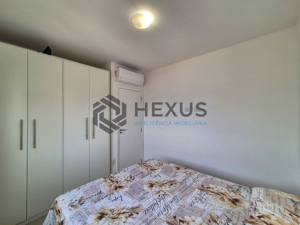 Foto 18 de Apartamento com varanda gourmet vista mar e lazer na beira mar da Praia das Pitangueiras, Guaruja